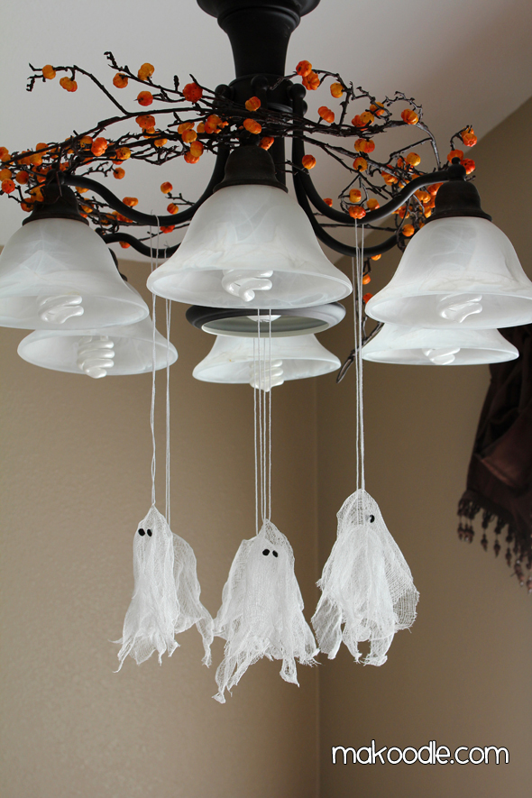 Hanging Ghosts Halloween Decor Makoodle