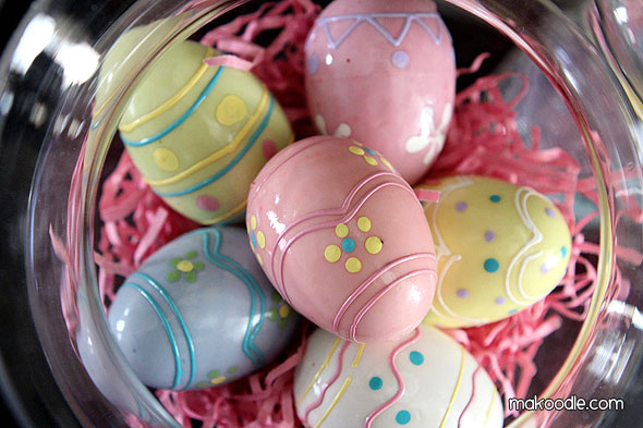 Easter Egg Decor with Apothecary Jars - Makoodle
